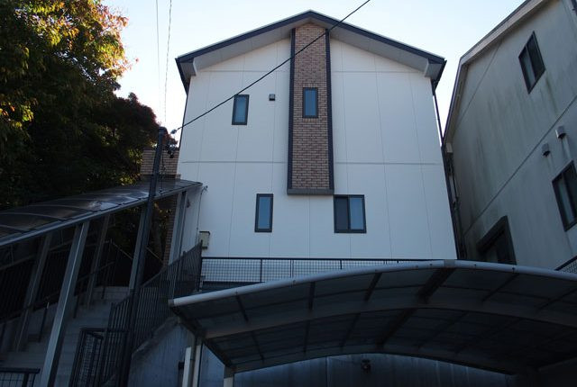名古屋市緑区Ｋ様邸のベランダ防水塗装、屋根、外壁塗装