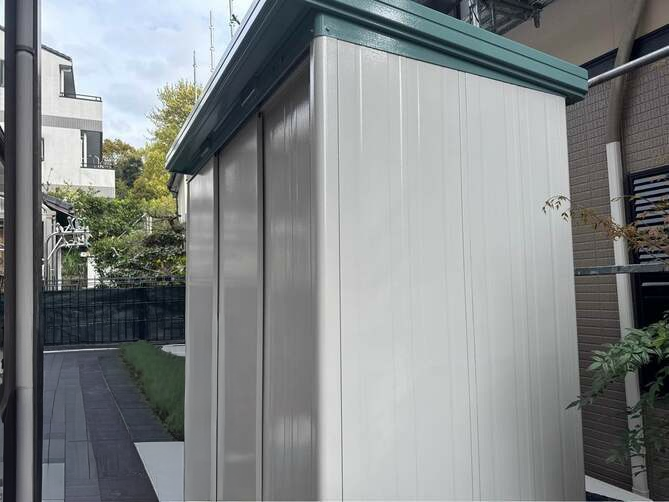 豊明市A様邸の物置塗装